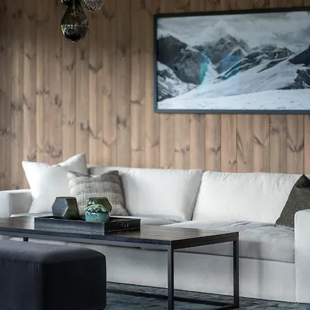Luxurious 5-bedroom Mountain With Sauna, Panoramic Views, And Two Full Bathrooms Chalet Stranda (More og Romsdal)